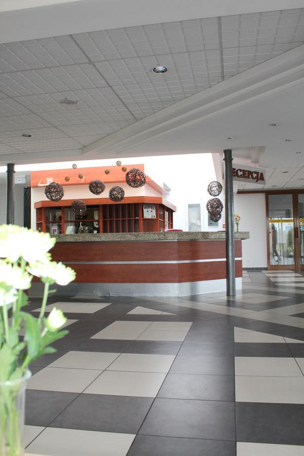Hotel Vanillia Kluki (Lodz) Exterior photo